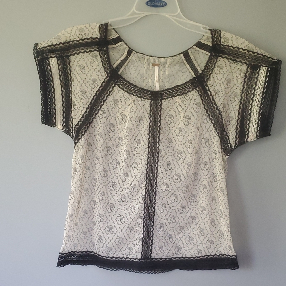 Free Peopls Cream Blouse with Lace Pattern